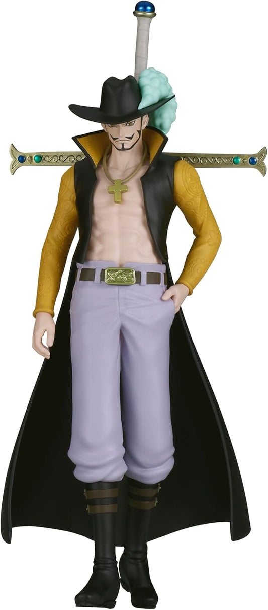 One Piece The Shukko Dracule Mihawk Figure